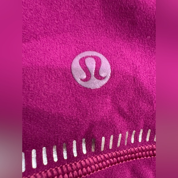 Lululemon Hooded Define Jacket Zip Front Logo Fuschia Women Sz 8 - Picture 12 of 15